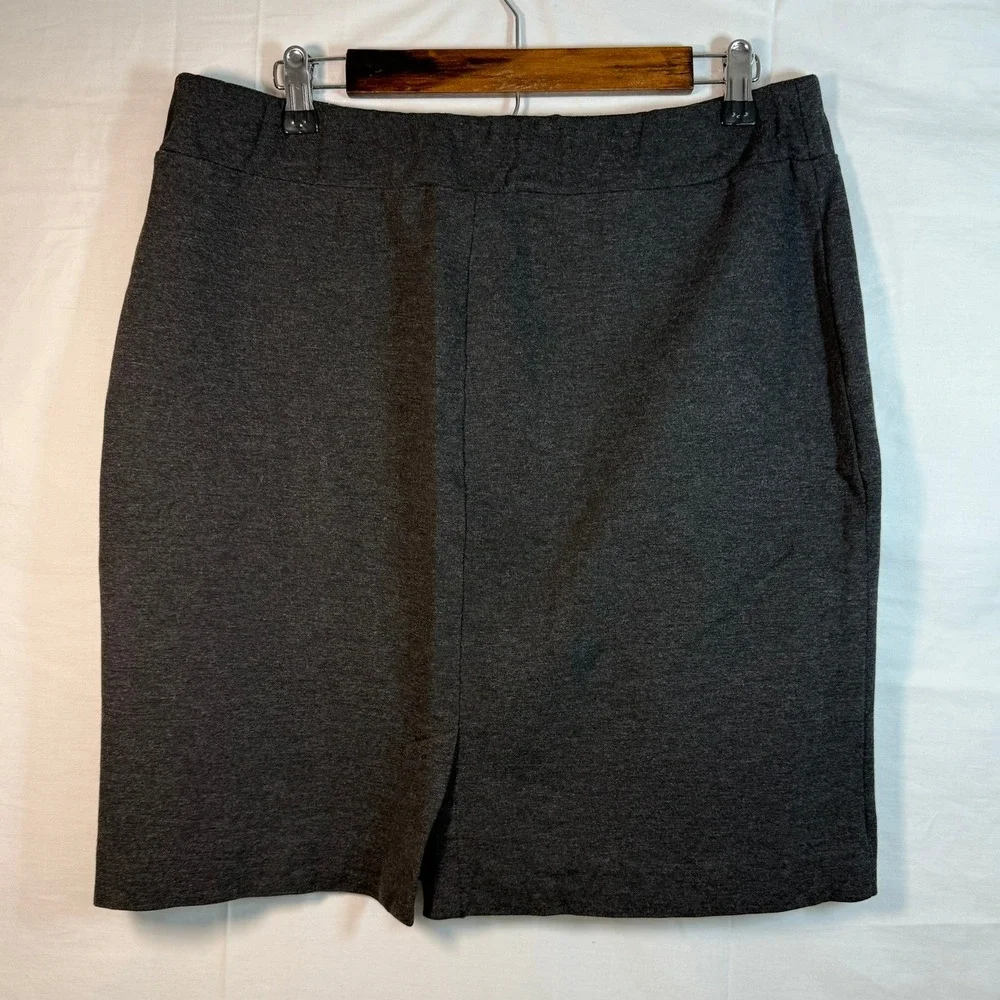 J.Jill‎ Ponte Pencil Skirt Size M Stretch Career Casual Gray